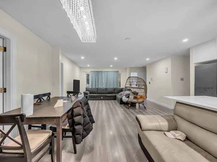 14920 Kew Drive, Surrey, BC, V3R 4Y2 - 21