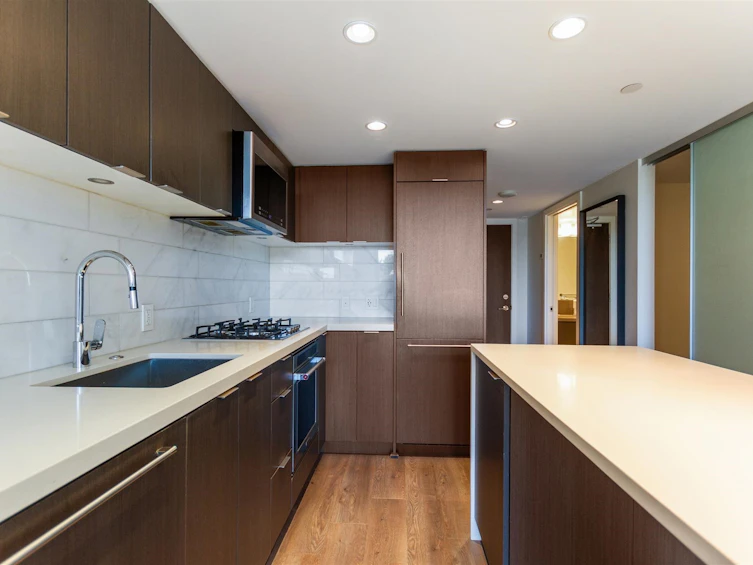 208-8238 Lord Street, Vancouver, BC, V6P 0G7 - 9