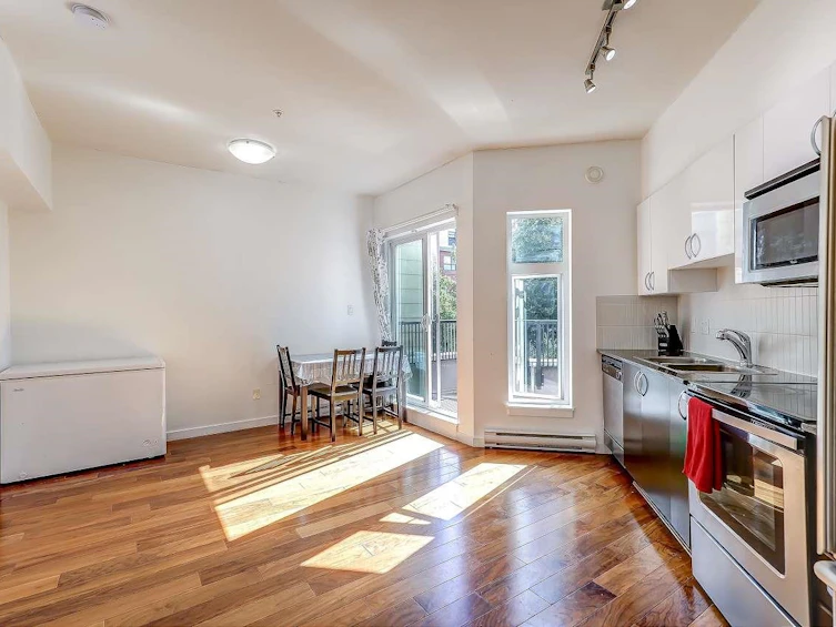 211-13728 108 Avenue, Surrey, BC, V3T 0G2 - 2