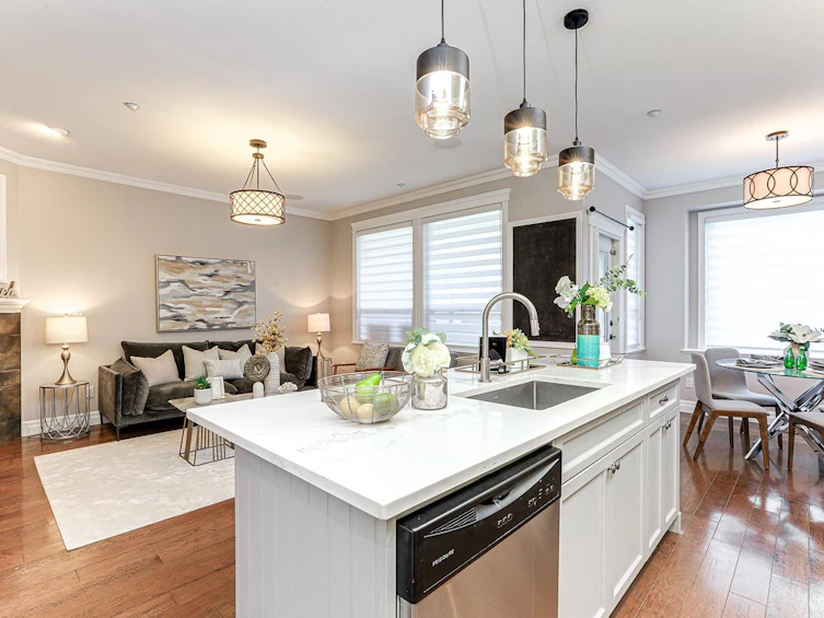 15451 Goggs Avenue, Surrey, BC, V4B 2N5 - 20