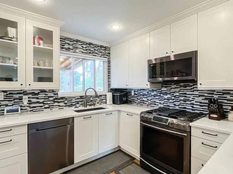1364 Una Way, Port Coquitlam, BC, V3C 2V2