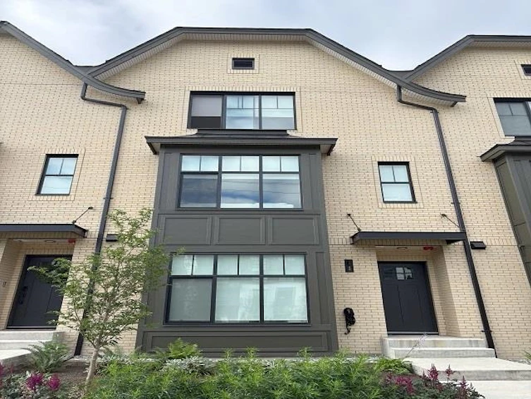 43-2350 165 Street, Surrey, BC, V3Z 1J9