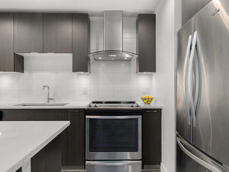 111-719 W 3rd Street, North Vancouver, BC, V7M 0E7 - 12