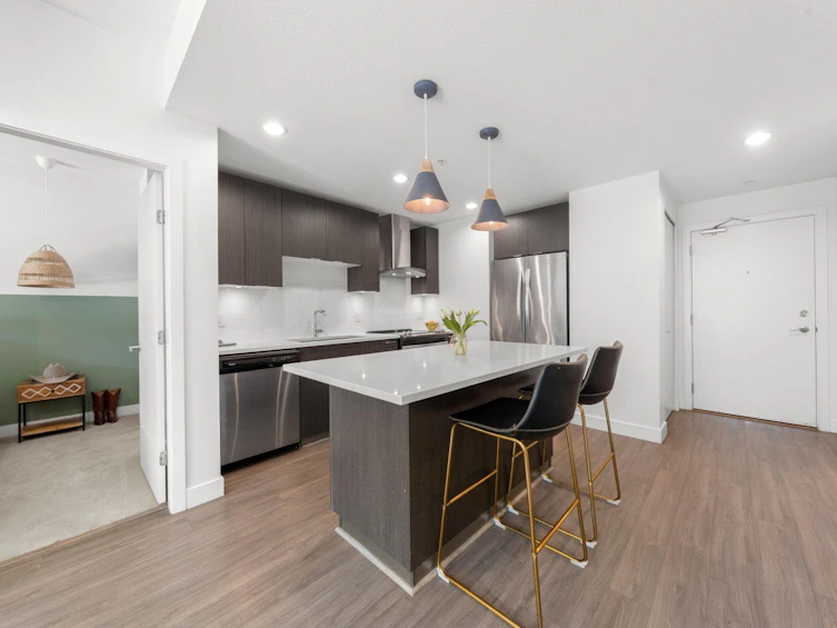 111-719 W 3rd Street, North Vancouver, BC, V7M 0E7 - 13