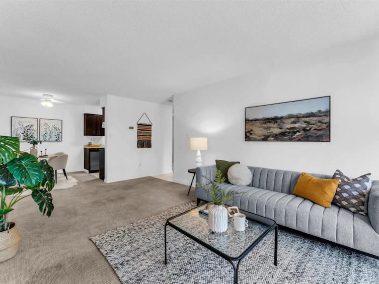 204-122 E 17th Street, North Vancouver, BC, V7L 2V5 - 8
