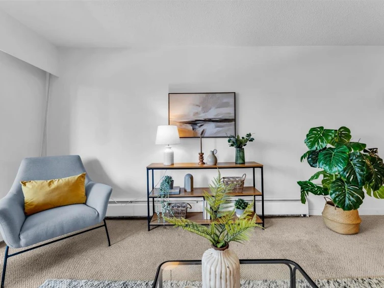 204-122 E 17th Street, North Vancouver, BC, V7L 2V5 - 9