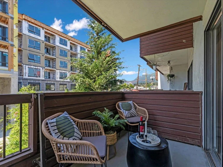 204-122 E 17th Street, North Vancouver, BC, V7L 2V5 - 5