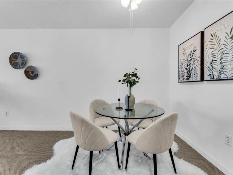 204-122 E 17th Street, North Vancouver, BC, V7L 2V5 - 12