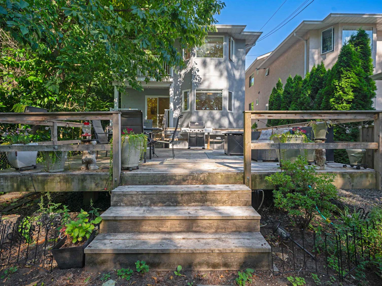 1911 Mahon Avenue, North Vancouver, BC, V7M 2T4 - 32