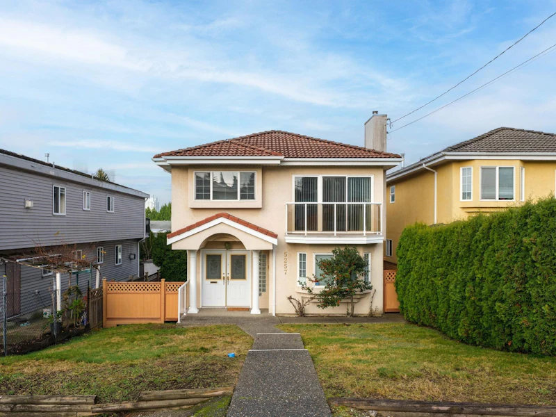 5257 Norfolk Street, Burnaby BC V5G 1G3