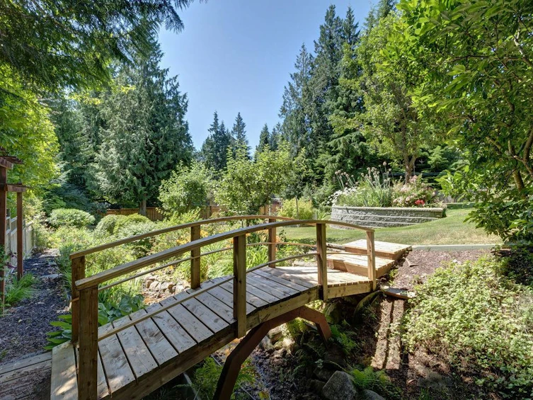 3187 Mossy Rock Road, Roberts Creek, BC, V0N 2W2 - 5