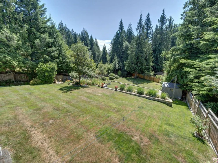 3187 Mossy Rock Road, Roberts Creek, BC, V0N 2W2 - 32