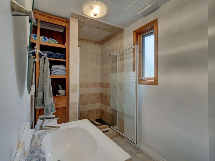 3187 Mossy Rock Road, Roberts Creek, BC, V0N 2W2 - 25