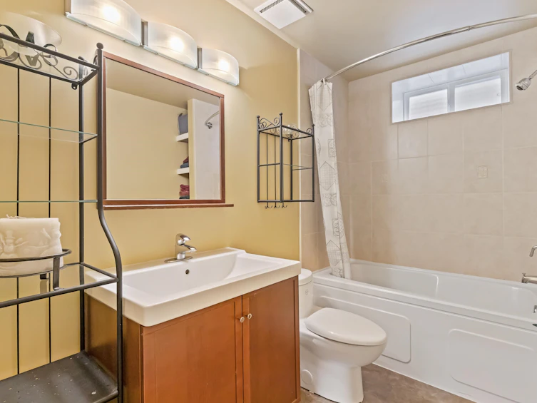 18979 70 Avenue, Surrey, BC, V4N 5K4 - 29