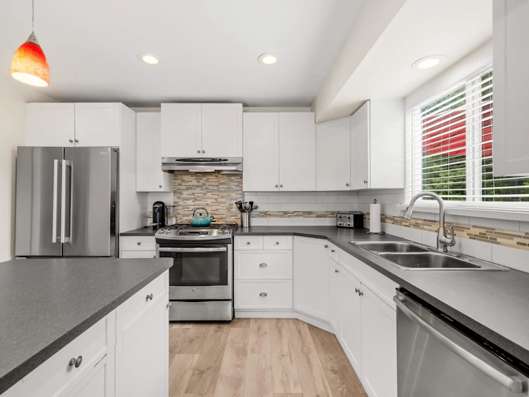 7656 Eider Street, Mission, BC, V2V 5A7 - 8