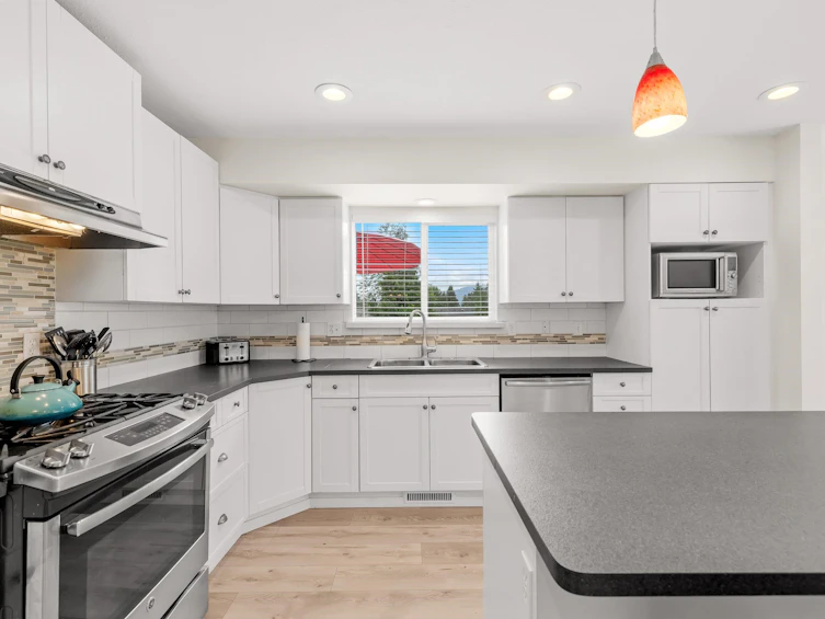 7656 Eider Street, Mission, BC, V2V 5A7 - 5