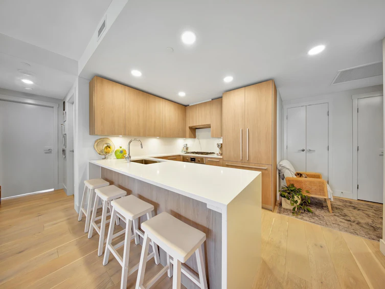 702-2785 Library Lane, North Vancouver, BC, V7J 0C3 - 7