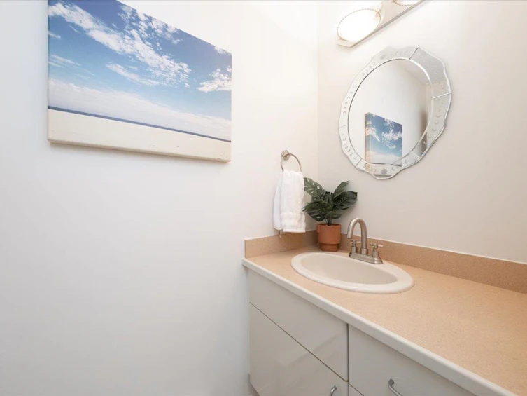 6-251 W 14th Street, North Vancouver, BC, V7M 1P4 - 14