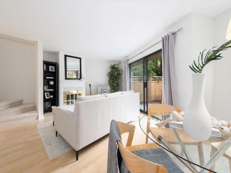 6-251 W 14th Street, North Vancouver, BC, V7M 1P4 - 4