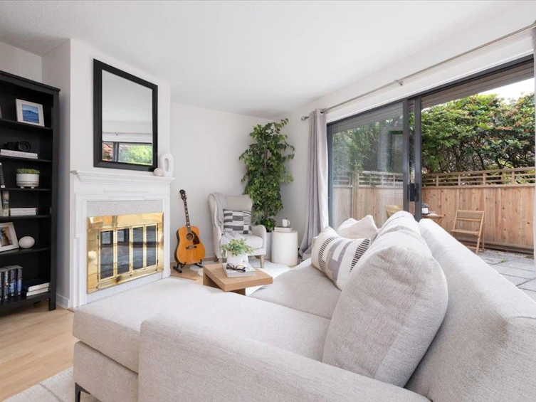 6-251 W 14th Street, North Vancouver, BC, V7M 1P4 - 7