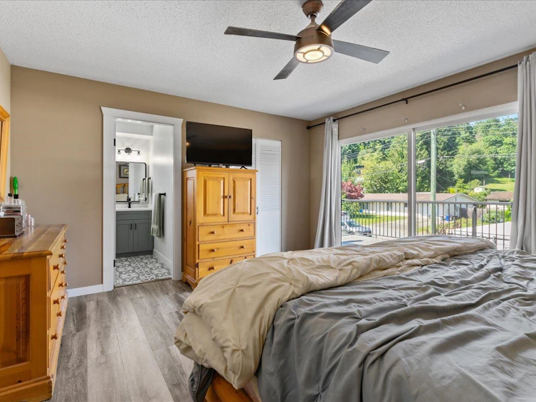 34970 Douglas Avenue, Mission, BC, V2V 5V6 - 21
