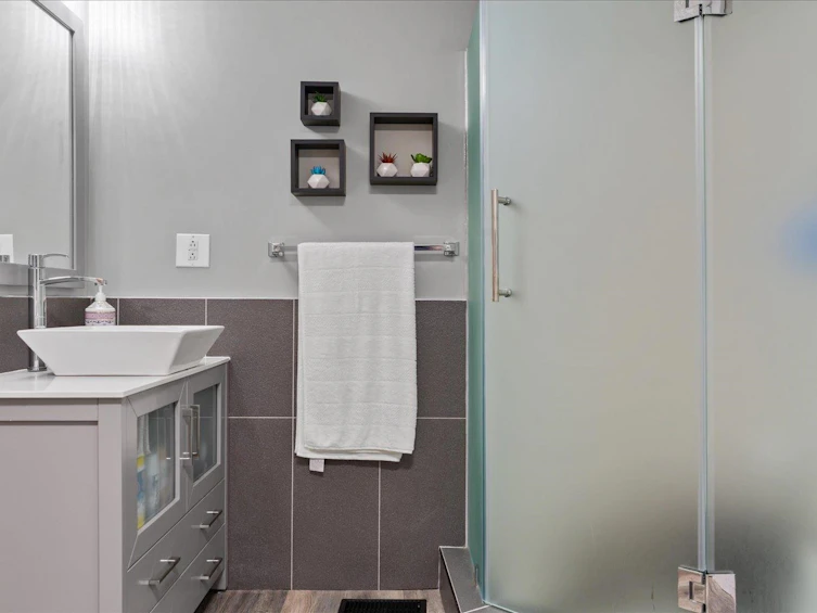 34970 Douglas Avenue, Mission, BC, V2V 5V6 - 18