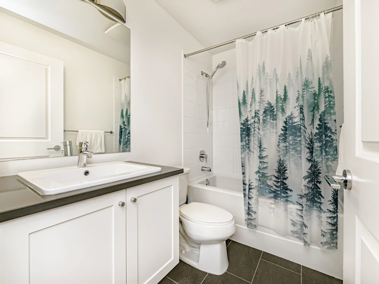 43-15340 Guildford Drive Drive, Surrey, BC, V3R 0C9 - 26