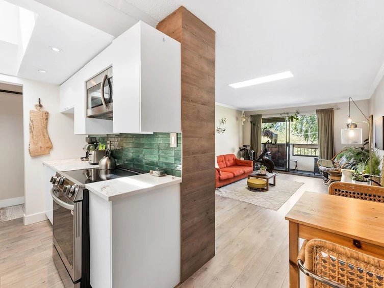 305-440 E 5th Avenue, Vancouver, BC, V5T 1N5 - 11