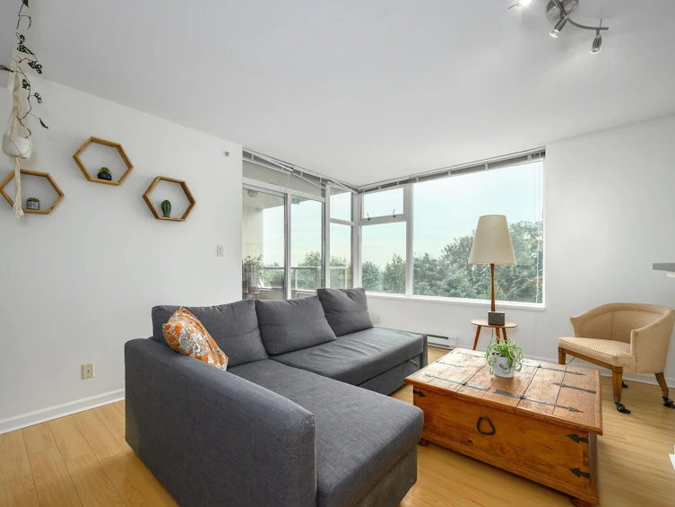 207-9288 University Crescent, Burnaby, BC, V5A 4X7 - 6