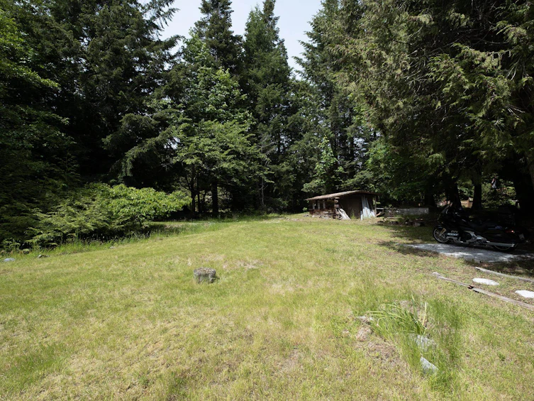 8127 Redrooffs Road, Halfmoon Bay, BC, V7Z 1A7 - 4