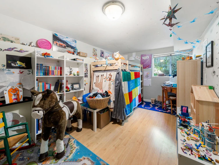 2152 Mackay Avenue, North Vancouver, BC, V7P 2M7 - 29