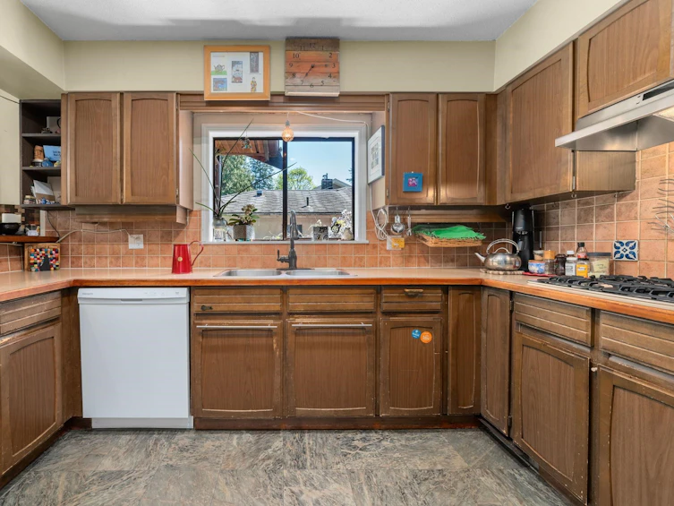 2152 Mackay Avenue, North Vancouver, BC, V7P 2M7 - 12