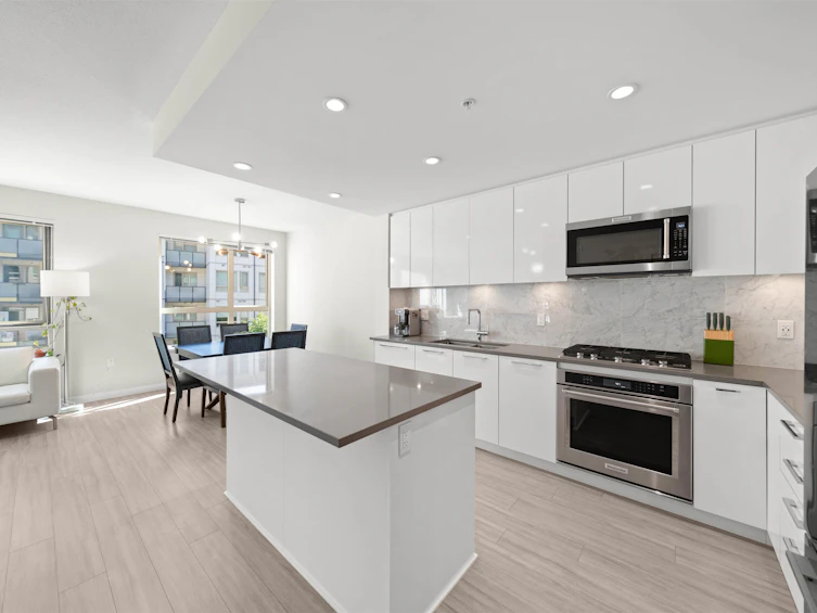 308-2663 Library Lane, North Vancouver, BC, V7J 0B9 - 2