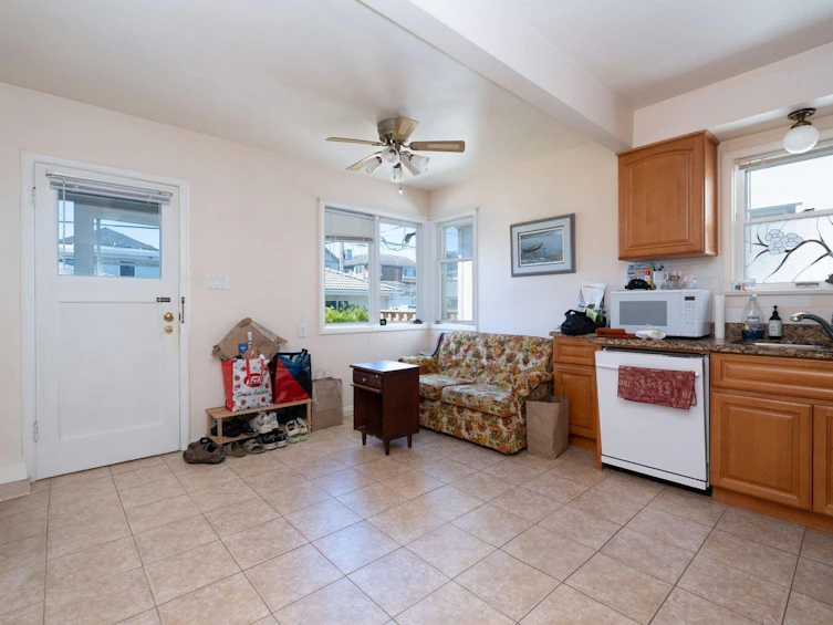 8107 Osler Street, Vancouver, BC, V6P 4E3 - 6