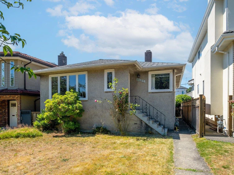 8107 Osler Street, Vancouver, BC, V6P 4E3 - 2