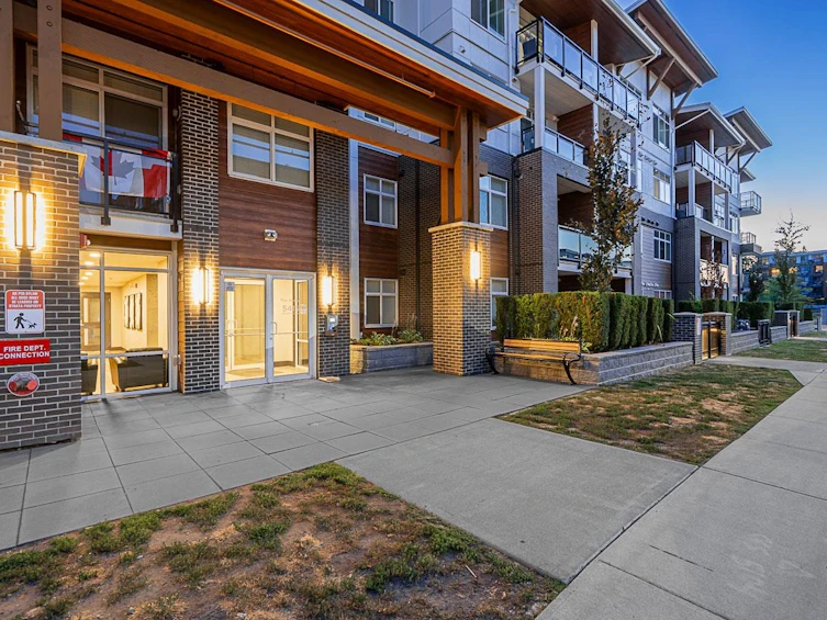 319-5415 Brydon Crescent, Langley, BC, V3A 0N4 - 34