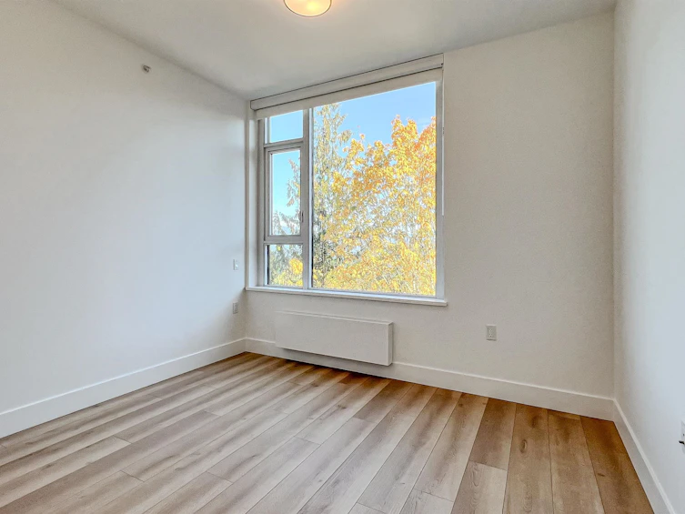 705-8750 University Crescent, Burnaby, BC, V5A 0G9 - 9