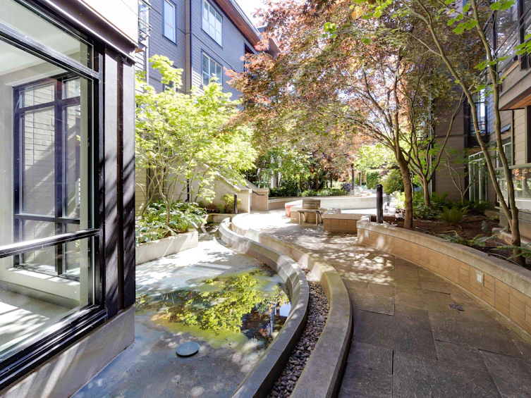 116-3479 Wesbrook Mall, Vancouver, BC, V6S 0B7