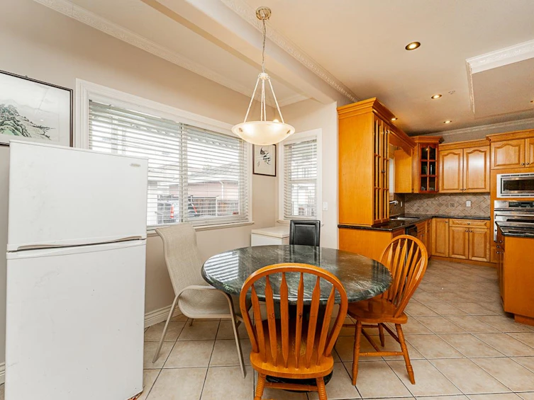 1437 E 58th Avenue, Vancouver, BC, V5P 2B9 - 13
