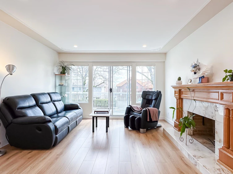 471 E 47th Avenue, Vancouver, BC, V5W 2B3 - 3