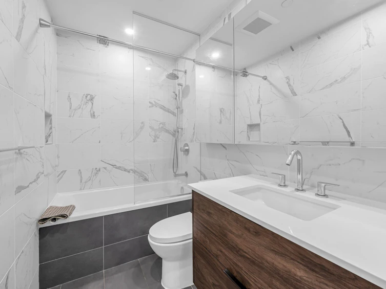 2707-4711 Hazel Street, Burnaby, BC, V5H 0J9 - 14