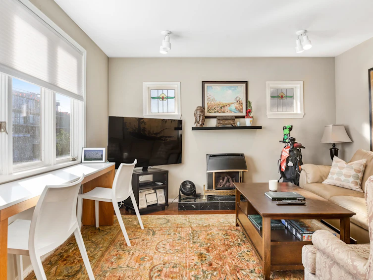 2814 W 3rd Avenue, Vancouver, BC, V6K 1M7 - 9