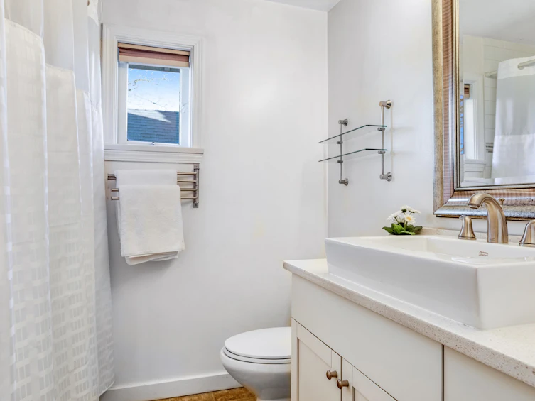 2814 W 3rd Avenue, Vancouver, BC, V6K 1M7 - 17