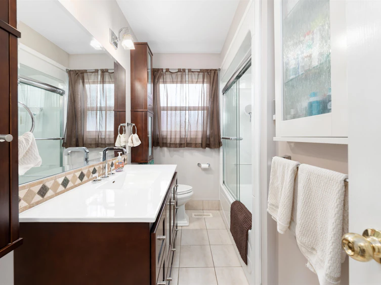 10257 125 Street, Surrey, BC, V3V 4Y5 - 19
