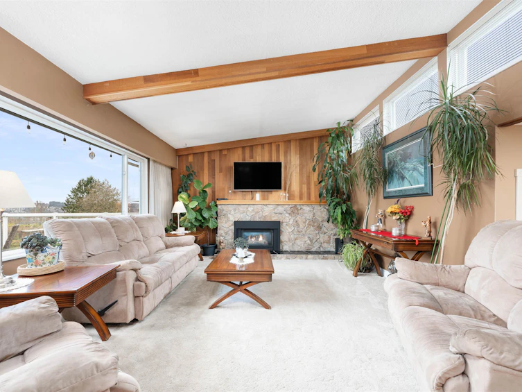 10257 125 Street, Surrey, BC, V3V 4Y5 - 9