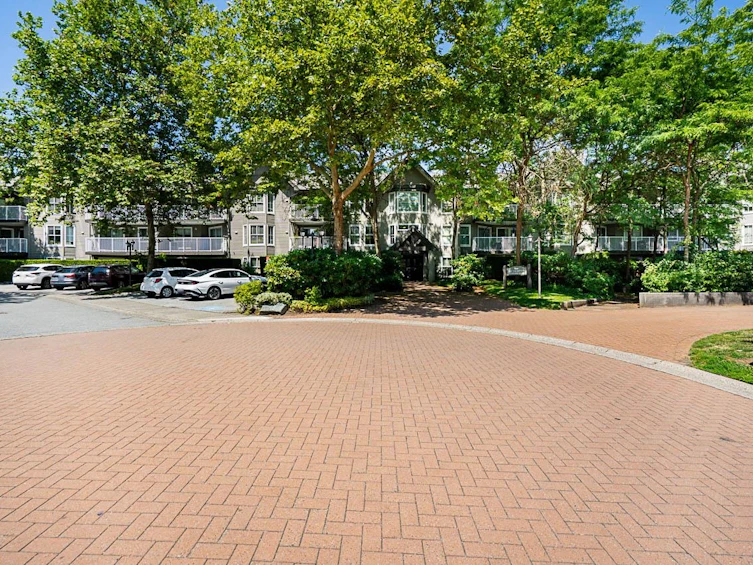314-15110 108 Avenue, Surrey, BC, V3R 0T6 - 30