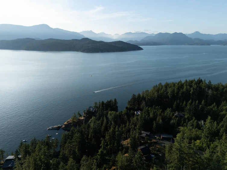 1751 Frances Walk, Bowen Island, BC, V0N 1G2 - 36
