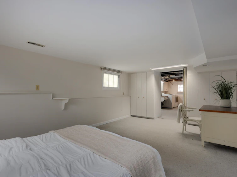 1630 W 64th Avenue, Vancouver, BC, V6P 2P1 - 21