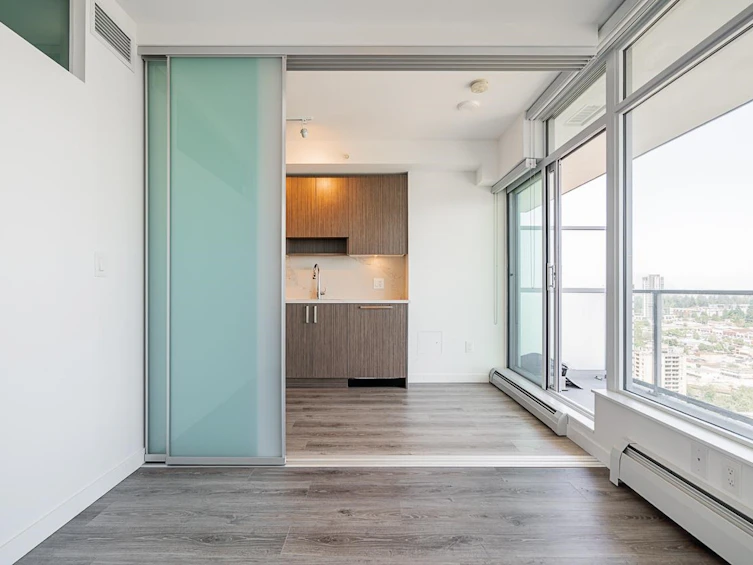 2606-13350 Central Avenue, Surrey, BC, V3T 0S1 - 16