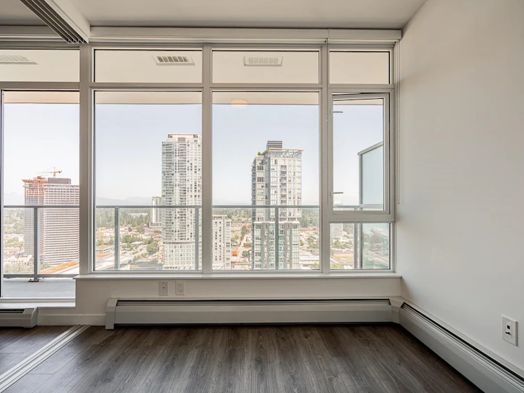 2606-13350 Central Avenue, Surrey, BC, V3T 0S1 - 3